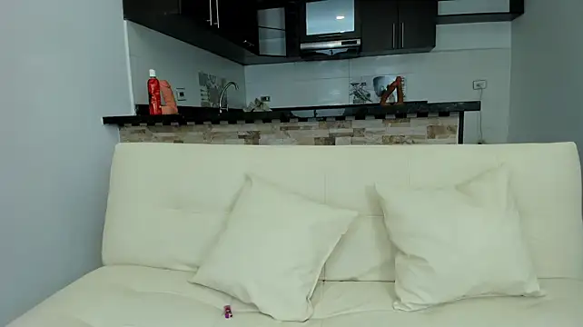 CANDY_AND_TAYLOR - wreck an ass for 10 minutes