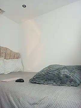Aby_Moreau - cum show + toy en my pussy