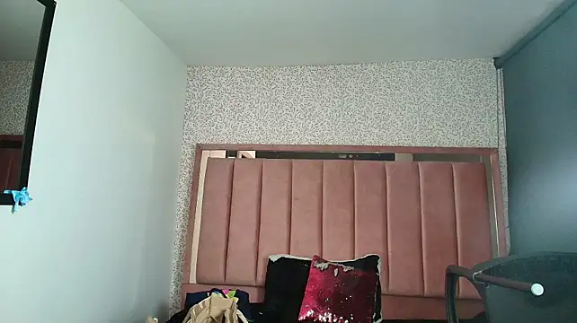 Megan__Hot___ - SHOW PUSSY OPEN+CONTROL TOY X5 =CUM
