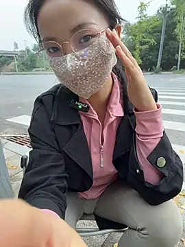 Richuan - 马路边要不要叫出来