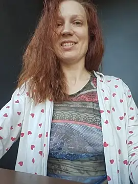 Exhibitionsplit - MAKE me CUM RUNNING ♤SQUIRT
