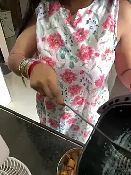 LoveJourney - Bra panty 5 min