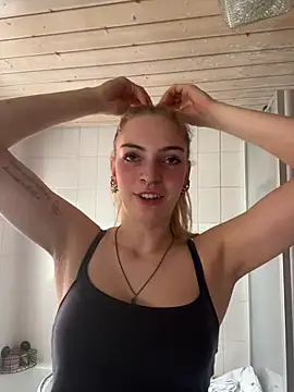 MelissaPeachi - massage my boobies 30sek 💗