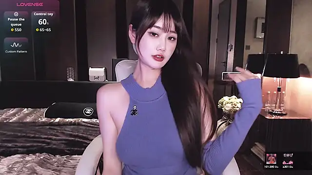 Aurora__77 - 周末快乐