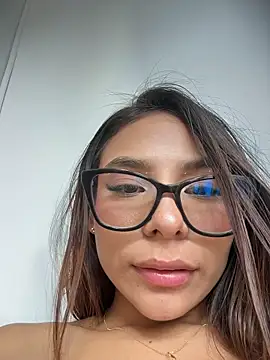 Amira_cute2