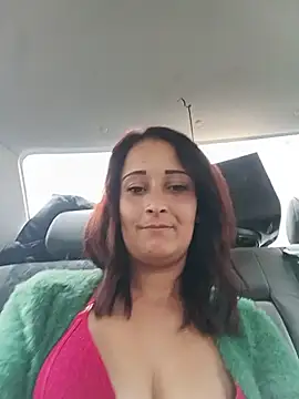 Alina03210 - Mesztelen egy idegen pasi előtt 😅😅