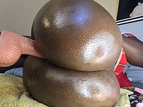 Msweetoliva - Big squirt and random video LT dm
