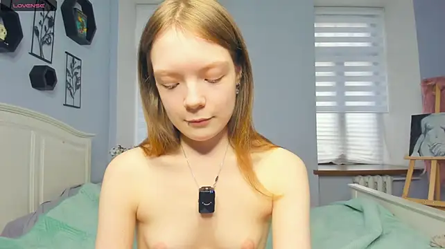 LavenderMitten - Destroy my pussy