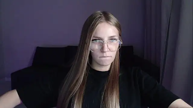 HitGyrl - I will dancein panties