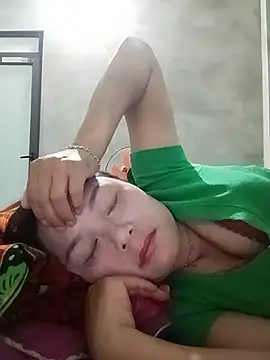 Anaya069 - Show feet