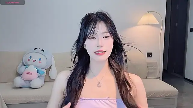 Luminous4173 - 嗨