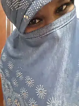 Tamilfathima - Squrit