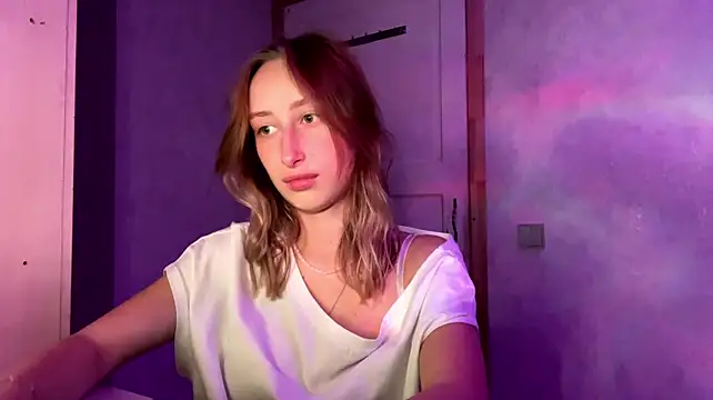 AleneLaurente - I'll do a beautiful twrk with my sft ass