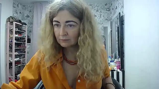 Helen1974 - Dance In Underwear!