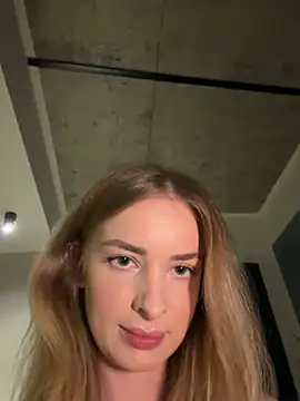 EvieEvans - Last tipper gets a hot bbc anal ikea vid