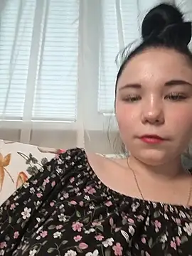 KittyDreamX - Dildo pyssi 🥰