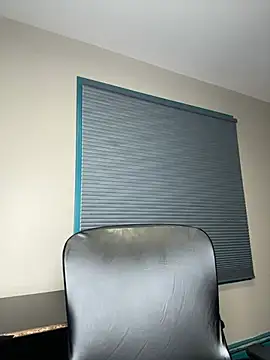 WomanNextdoor1 - Make this pussy scream 🙀🍑 daddy
