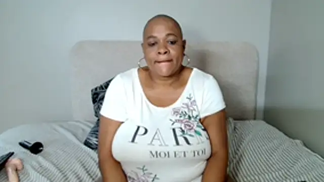 BUSTYQUEEN56_ - LETS TRY MY NEW TOY MAKE MY PUSSY DRILLL