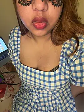 Escape_with_sophie - Wear a bikini 👙🥒