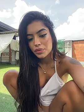 MystiqueXXX - FINGERING MY PUSSY CLOSE UP! 😈✨