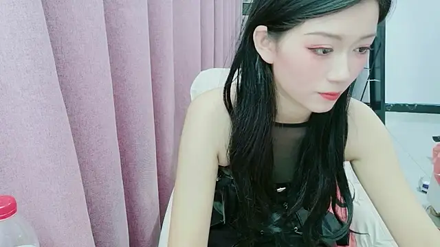 Tiantiansweetie - 新人刚开播，谢谢哥哥们多多支持