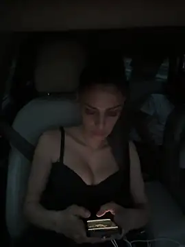 Sweetchery999999 - Make a blowjob in the driver 💦