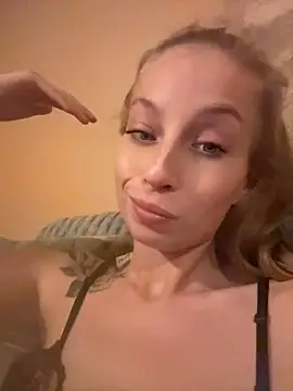 Mrs_Mr_007 - Blowjob dildo