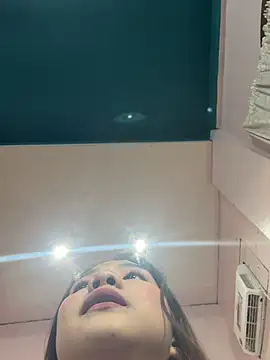 DiaraXiao - FLASHING MY BOOBS