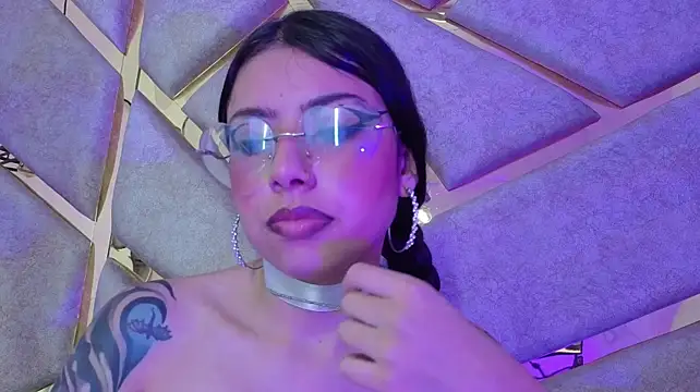 Violeta_munss - SUCK MY FEET + LOT SALIVA