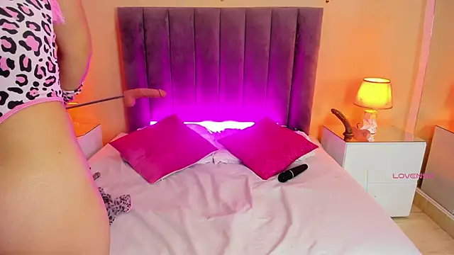 Sharick_smile1 - Fingers in the ass 🔥