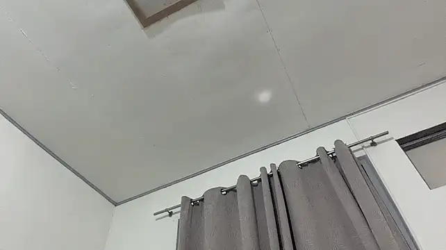 MoonLoch - Lift my top and play with bra