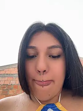 Emily_Gomezz - Play pussy with dildo