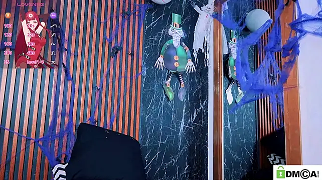 Nico_Blaze22 - ice show on the other person's body