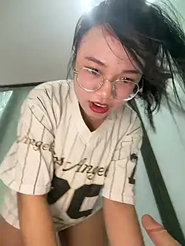 Emmiuuuu03 - GÓP GẠO MUA ĐỒ CHƠI