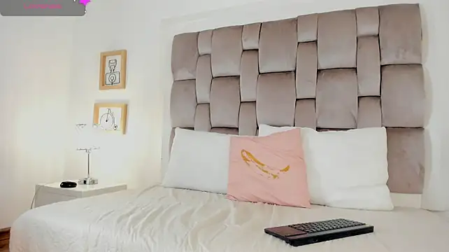 Millie_byers_ - Sexy Dance