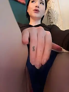 Kitty_sixseven - MASSAGE BOOBS + PINCH NIPPLES
