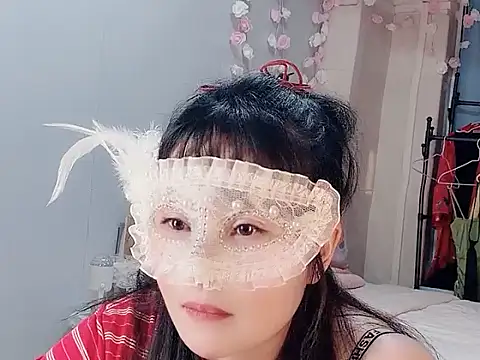 Lvan1 - 第一天开播，请支持亿万🌸