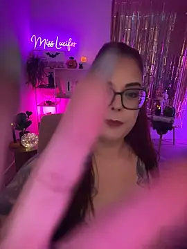 Miss_Lucifer6 - Lets Warm Things Up 🔥