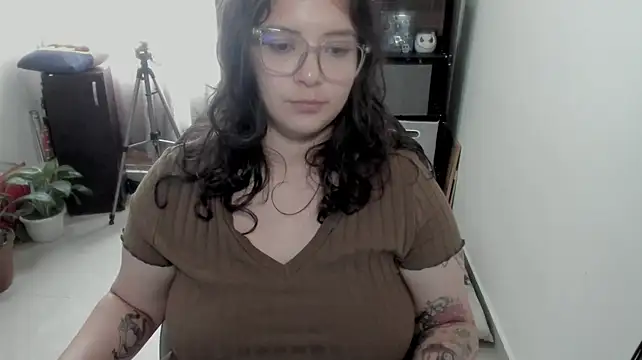 Aika-dreams - show tits