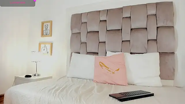 Millie_byers_ - Sexy Dance