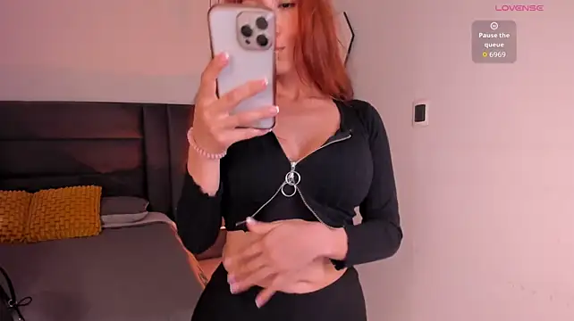 MiaFarrell_ - 💙Fingering Pussy💙