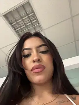 MystiqueXXX - FINGERING MY PUSSY CLOSE UP! 💦😈