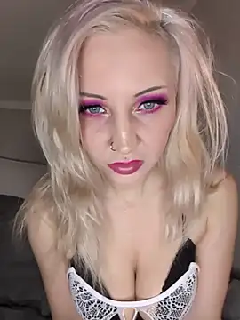 Kittyazora - FINGERS IN PANTIES RUB CLIT