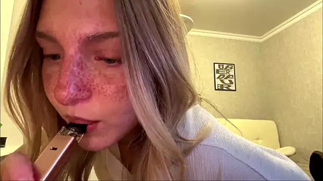 LatishaKrauel - Tease with top and boob