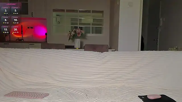 Emmanuelleee - LT toy control 2 min