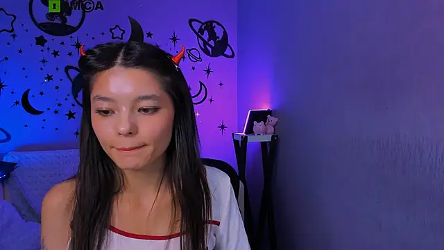 Itscharlliee - doggy in panties