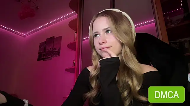 Aurorain - Bring my big booty nice and close to you