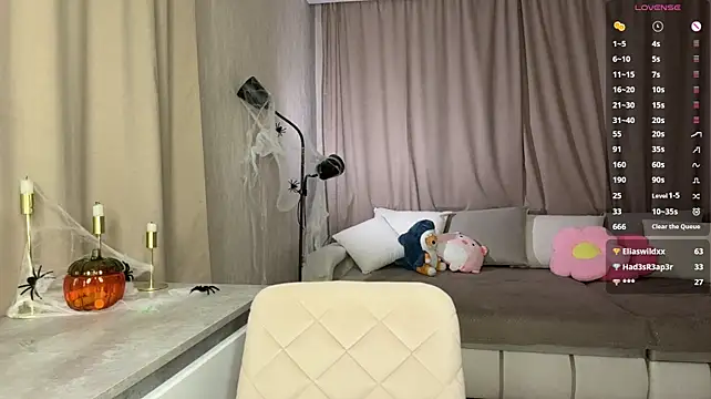 Honey_Alicia - Dress me in pink underwear