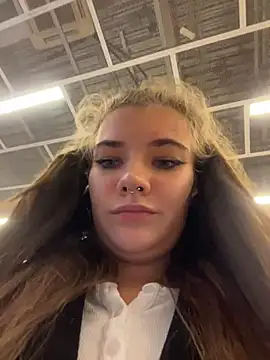 Holy_Tereza - MAKE ME OPEN PUSAY WIDE NEAR PEOPLE