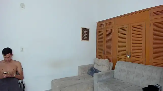 Brutal_sex_room2k - Finger Pussy and Fuck Face